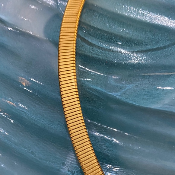 Vintage 20 inch Necklace - Picture 4 of 6